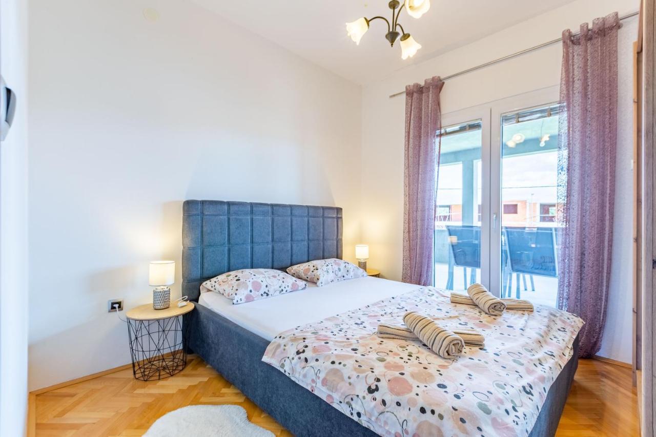 Rs Two Bedroom Apartment Sukošan Buitenkant foto