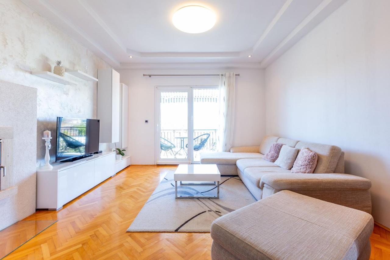 Rs Two Bedroom Apartment Sukošan Buitenkant foto