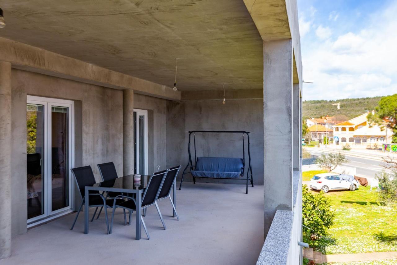 Rs Two Bedroom Apartment Sukošan Buitenkant foto